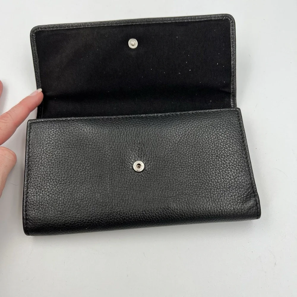 Timberland Pebbled Leather Black Wallet Women's Trifold Cardholder Clutch Flap